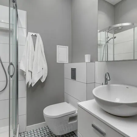 Apartment Traugutta 3 By Homeprime *